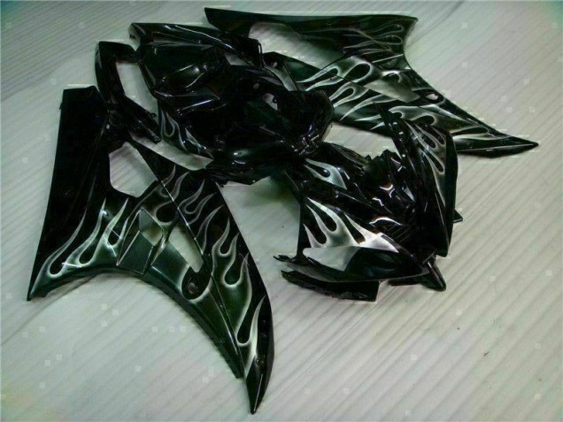 2006-2007 Silver Flame Black Yamaha YZF R6 Motor Fairings 2006-2007 Silver Flame Black Yamaha YZF R6 Motor Fairings
