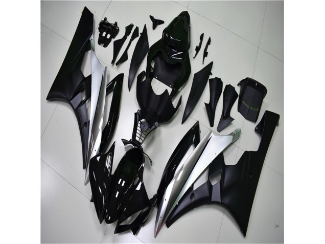 2006-2007 Silver Black Yamaha YZF R6 Bike Fairing 2006-2007 Silver Black Yamaha YZF R6 Bike Fairing
