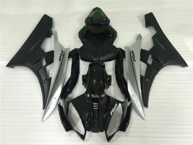 2006-2007 Silver Black Yamaha YZF R6 Motorbike Fairing 2006-2007 Silver Black Yamaha YZF R6 Motorbike Fairing