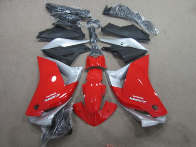 2011-2013 Red Silver Black Honda CBR125R Motorbike Fairing 2011-2013 Red Silver Black Honda CBR125R Motorbike Fairing