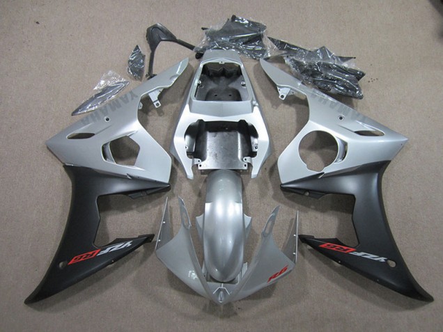 2003-2005 Silver Black Yamaha YZF R6 Bike Fairing 2003-2005 Silver Black Yamaha YZF R6 Bike Fairing
